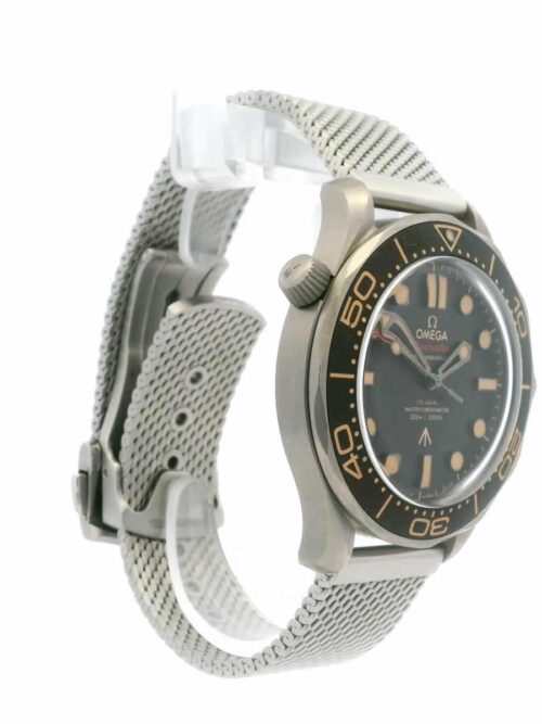 OMEGA OMEGA 007 CO - AXIL  2022