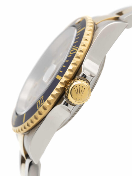 ROLEX Submariner Date 2005