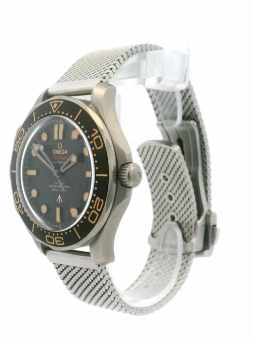 OMEGA OMEGA 007 CO - AXIL  2022