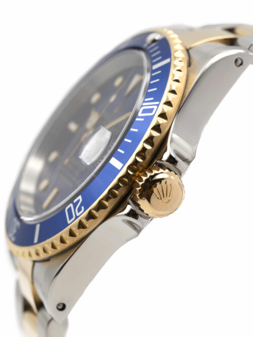 ROLEX Submariner 2001