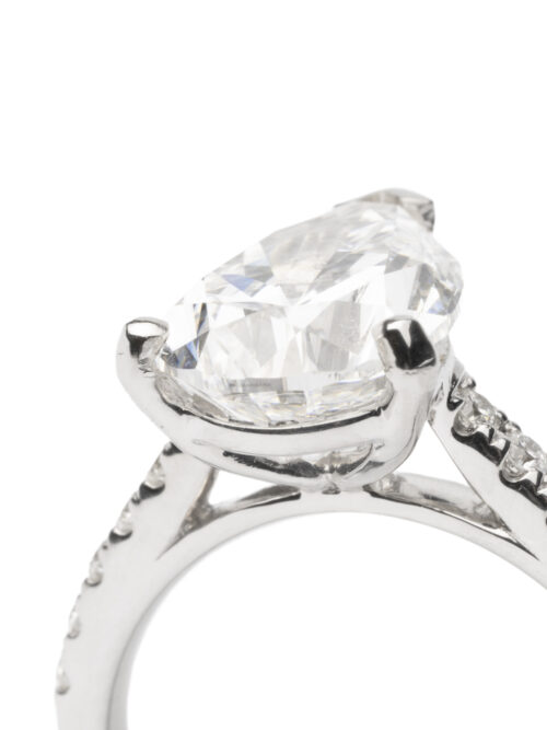 Trotters Platinum 4.02ct Pear Shape Lab Grown Diamond Ring With Diamond Sholuders 0.22ct