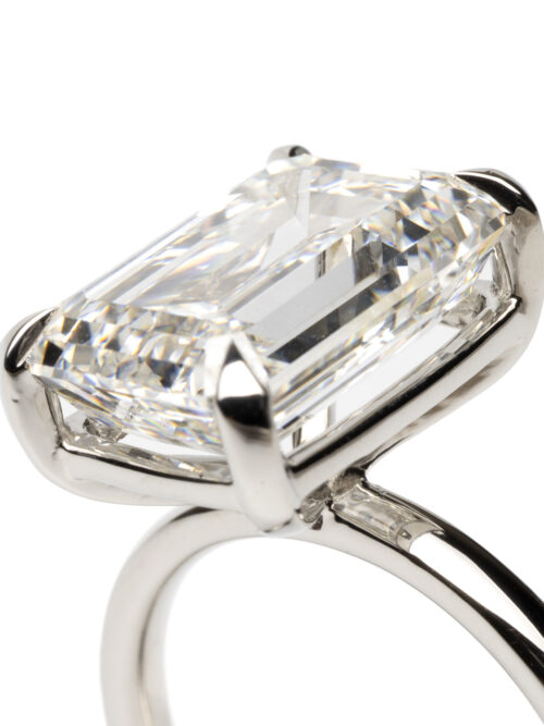 Trotters Platinum 8ct Lab Grown Emerald Cut Diamond