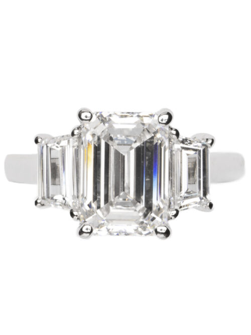 Trotters Platinum Three Stone Lab Grown Diamond Ring Three Emerald Triolgy