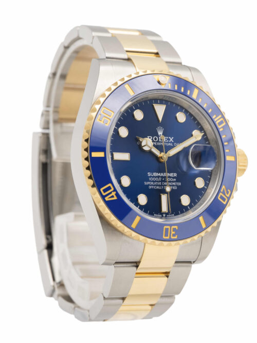 ROLEX Submariner Date 2025