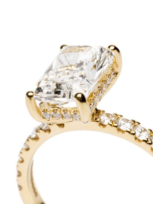 Trotters 18ct Yellow Gold 2.01ct Lab Grown Radiant Cut Diamond Ring With Diamond Set Shoulders