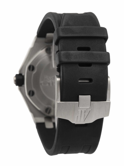 AUDEMARS PIGUET Royal Oak offshore 2011