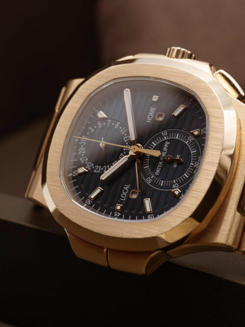 PATEK PHILIPPE  Nautilus 2021
