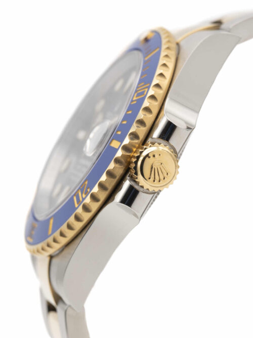 ROLEX Submariner Date 2025