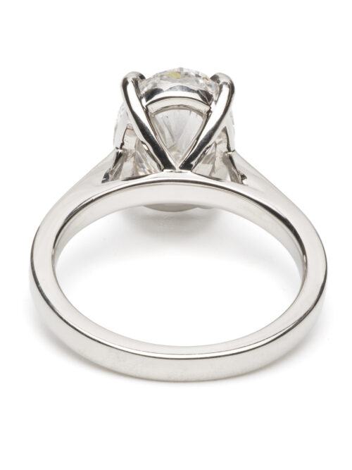 Trotters Platinum 4.01ct Lab Grown Oval Diamond Ring