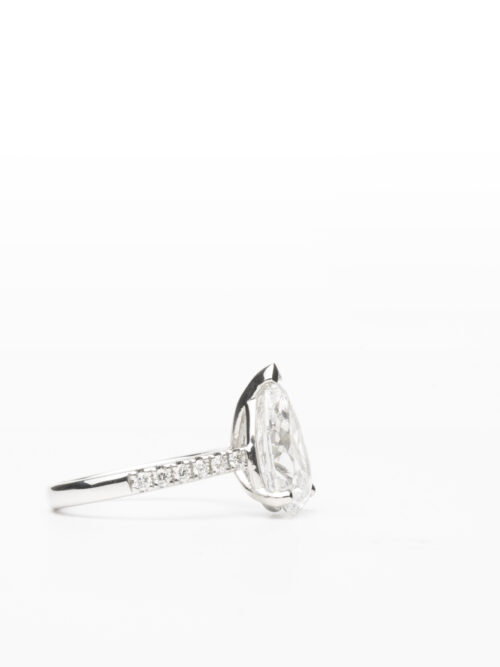 Trotters Platinum 4.02ct Pear Shape Lab Grown Diamond Ring With Diamond Sholuders 0.22ct