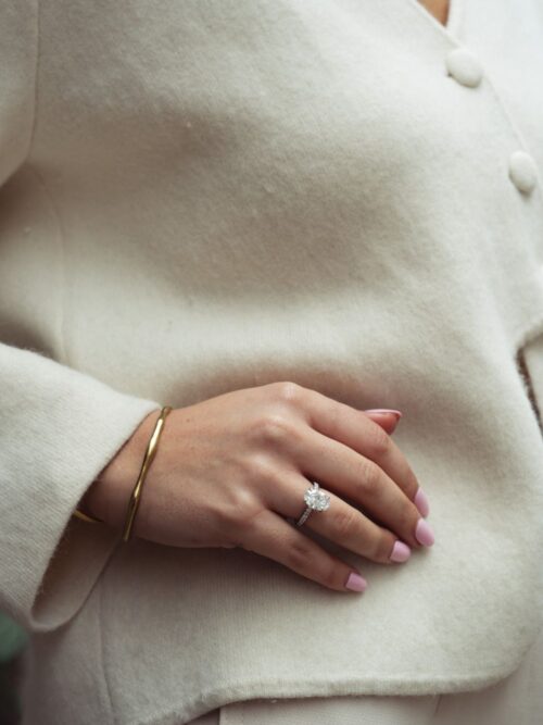 Trotters Platinum 3ct Lab Grown Oval Diamond Ring With Diamond Set Shoulders And Diamond Set Claws