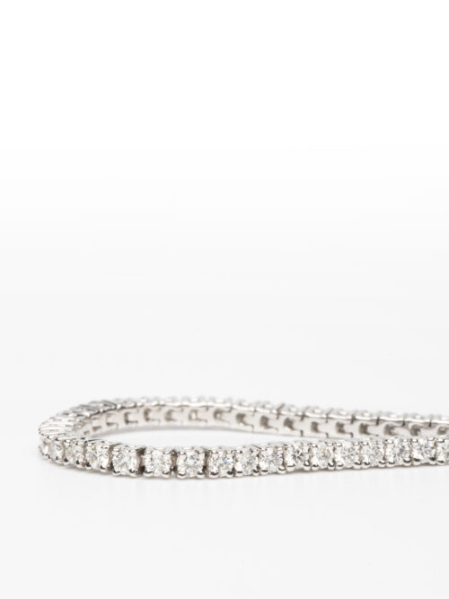Trotters 18ct White Gold 2ct Natural Diamond Tennis Bracelet