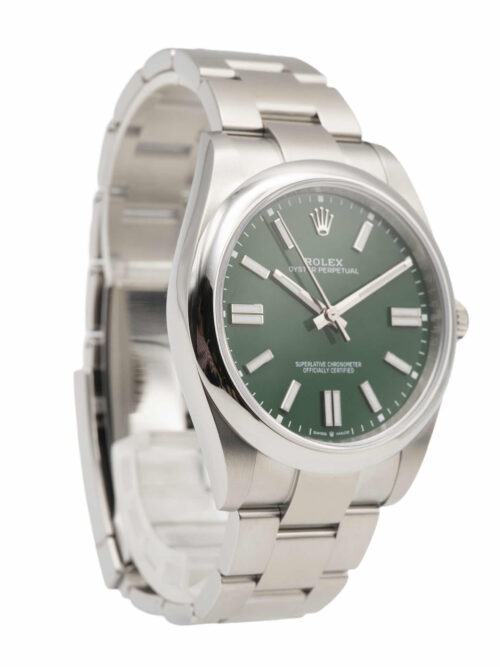 ROLEX Oyster Perpetual 2022