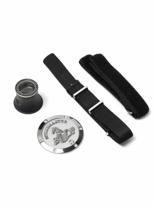 OMEGA SPEEDMASTER 2023