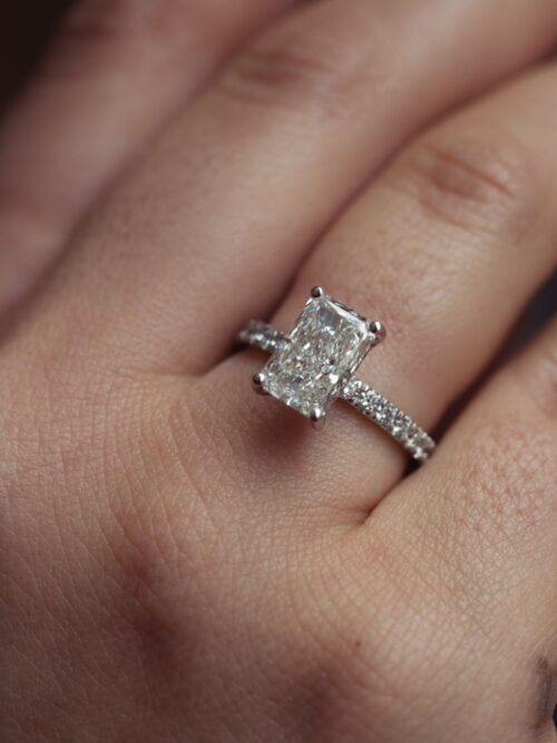 Trotters Platinum 2ct Lab Grown Radiant Diamond Ring With Diamond Set Shoulders & Hidden Diamond Halo