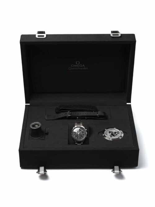 OMEGA SPEEDMASTER 2023