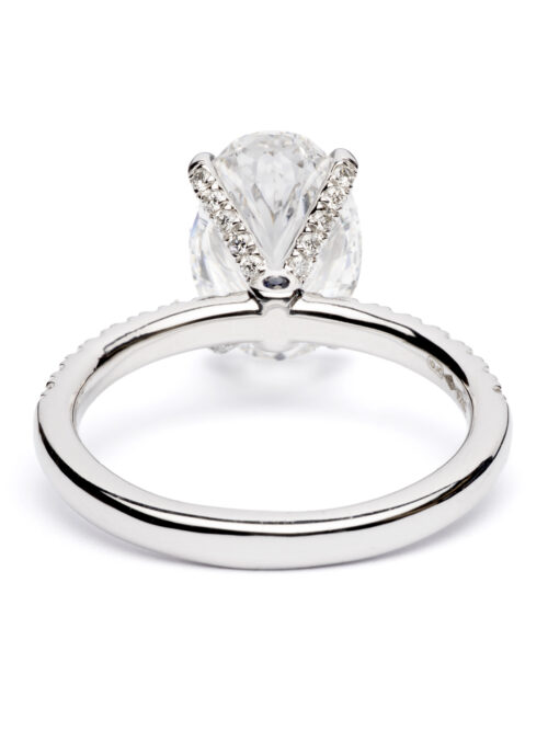 Trotters Platinum 3ct Lab Grown Oval Diamond Ring With Diamond Set Shoulders And Diamond Set Claws