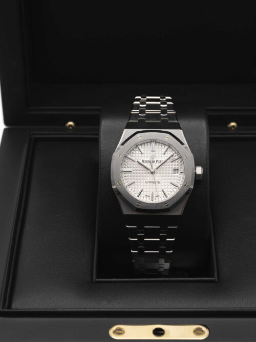 AUDEMARS PIGUET Royal Oak 2019