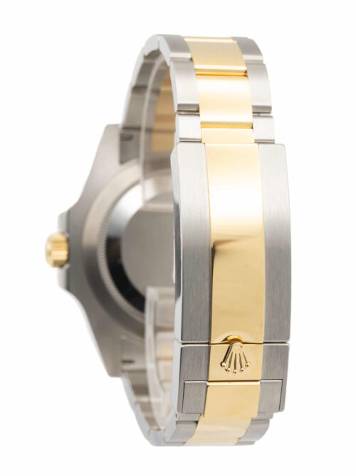 ROLEX Submariner Date 2025