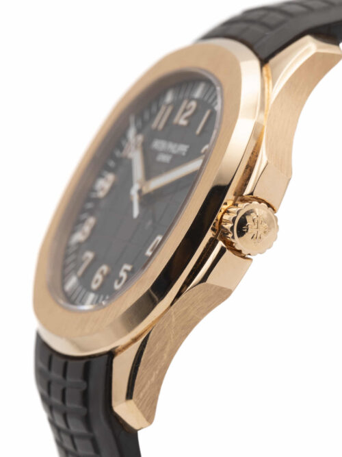 PATEK PHILIPPE  Aquanaut 2016