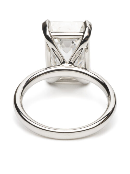 Trotters Platinum 8ct Lab Grown Emerald Cut Diamond