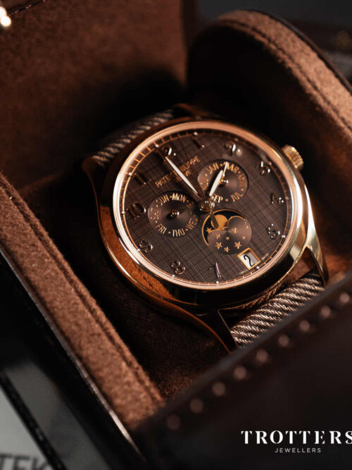 PATEK PHILIPPE  Complications 2026