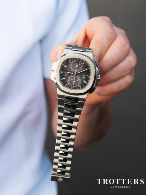 PATEK PHILIPPE  Nautilus 2019