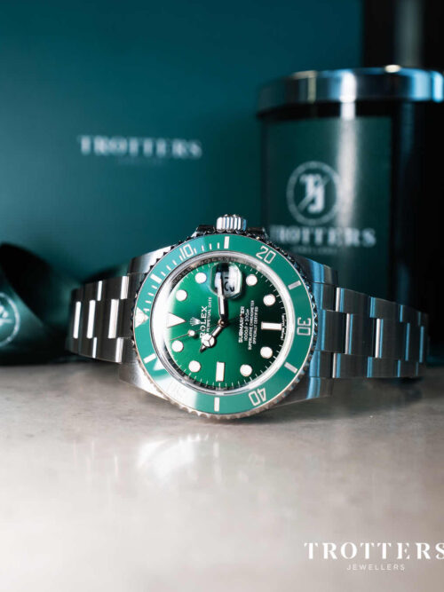 ROLEX Submariner Date 2011