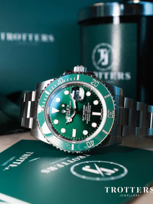 ROLEX Submariner Date 2011