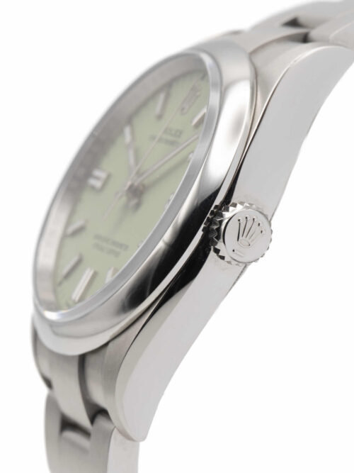 ROLEX Oyster Perpetual 2025