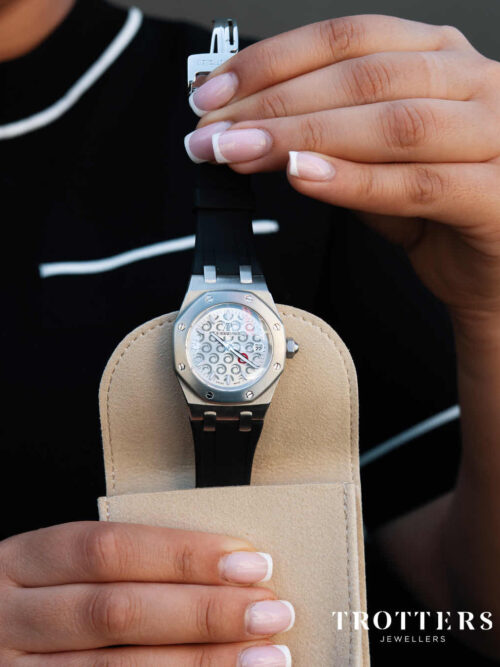 AUDEMARS PIGUET Royal Oak lady