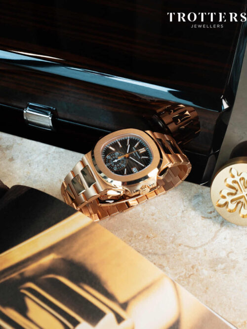 PATEK PHILIPPE  Nautilus 2018