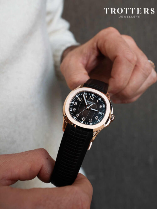 PATEK PHILIPPE  Aquanaut 2016