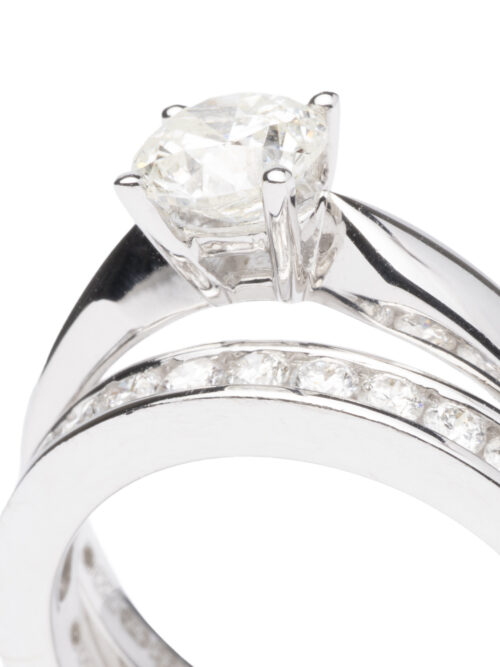 Trotters 18ct White Gold Wedding Set Engagement Ring & Wedding Band