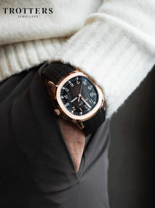 PATEK PHILIPPE  Aquanaut 2016