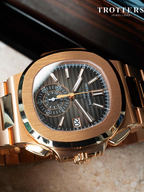 PATEK PHILIPPE  Nautilus 2018