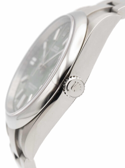 ROLEX Oyster Perpetual 2022