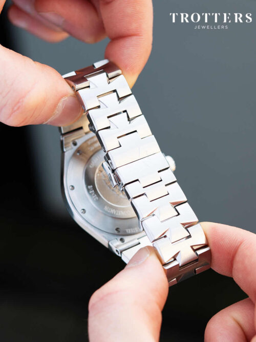 VACHERON CONSTANTIN OVERSEAS  2007