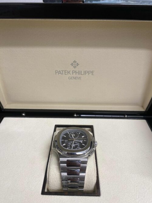 PATEK PHILIPPE  Nautilus 2019