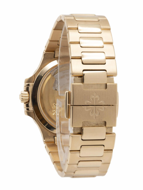 PATEK PHILIPPE  Nautilus 2022