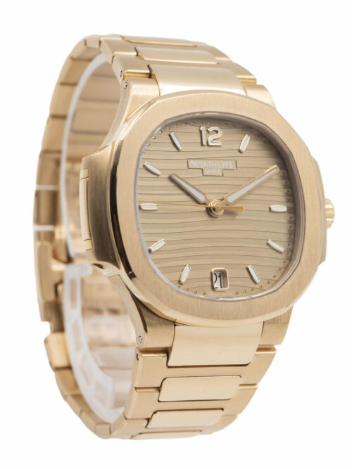 PATEK PHILIPPE  Nautilus 2022