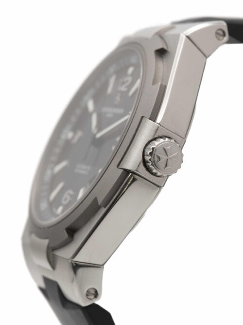 VACHERON CONSTANTIN OVERSEAS 2016