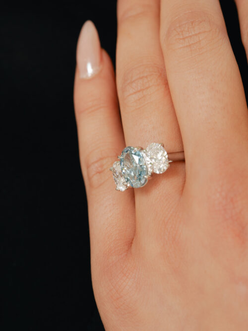 Trotters Platinum 2.61ct Oval Fancy Lab Grown Diamond Ring With Oval Shoulders 2.01ctct