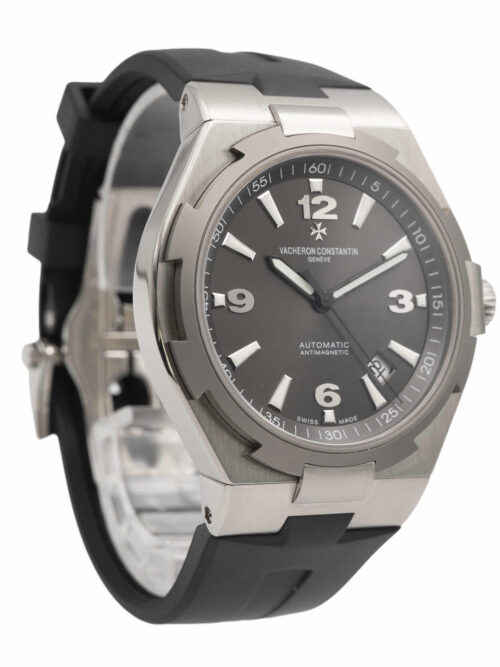 VACHERON CONSTANTIN OVERSEAS 2016