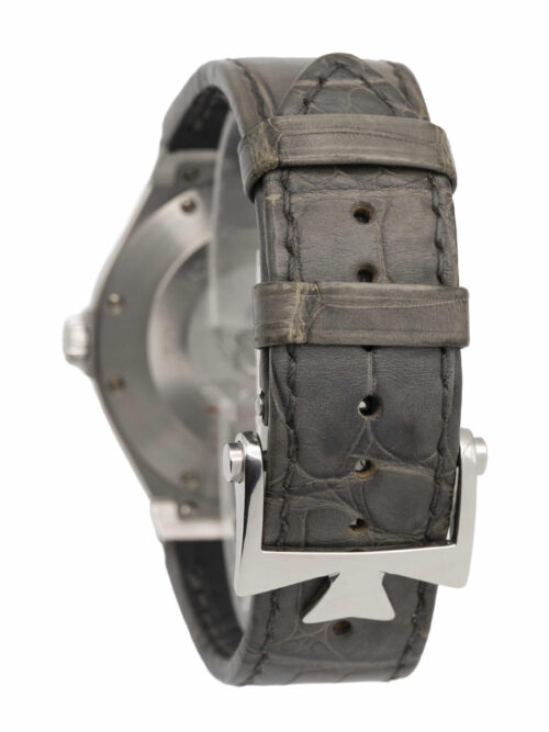 VACHERON CONSTANTIN OVERSEAS  2016