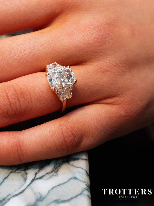 Trotters 18ct Yellow Gold 3ct Radiant Cut Lab Grown Diamond Ring With Trapezoid Shoulders