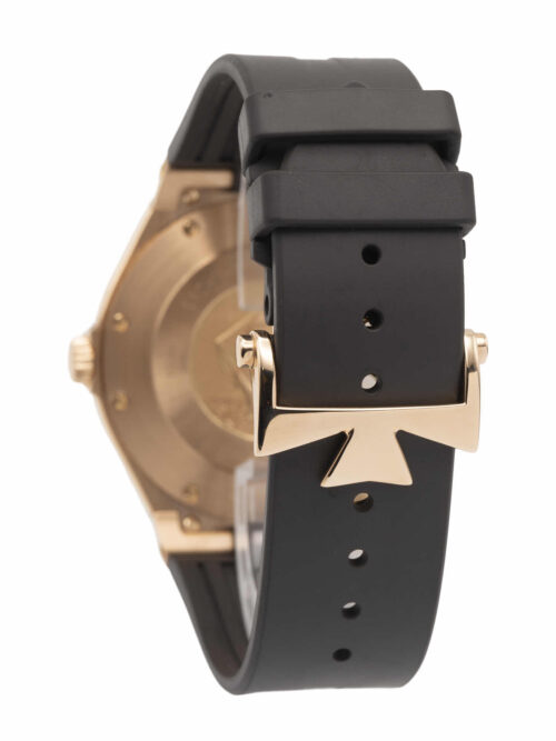 VACHERON CONSTANTIN OVERSEAS  2013