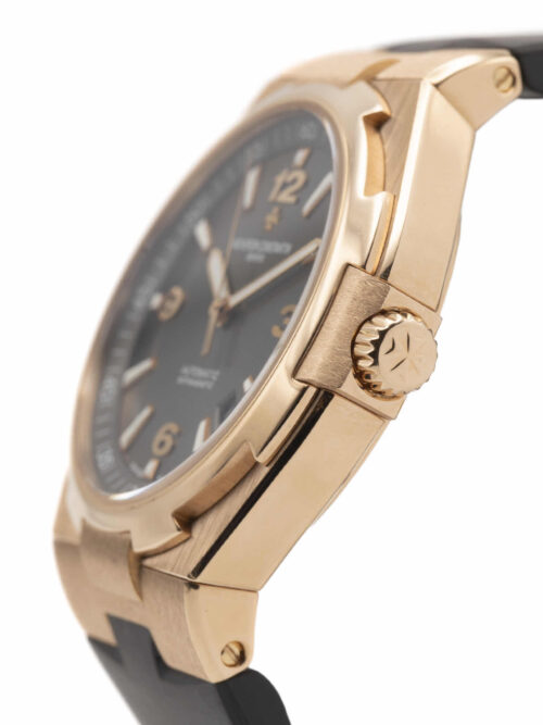 VACHERON CONSTANTIN OVERSEAS  2013