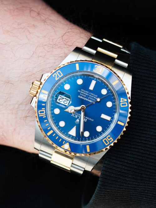 ROLEX Submariner Date 2025