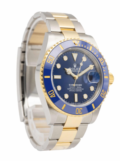 ROLEX Submariner Date 2025